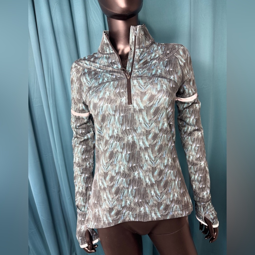 Shape Activewear Half Zip Pullover Athletic Top Long Sleeve Blue Feather s
